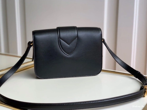 LOUIS 9 PONT VUITTON 0725